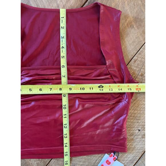 Cider Womens Wine Red Satin Cropped Top Size Small | Square Neck Ruched Tank NWT - Picture 8 of 12